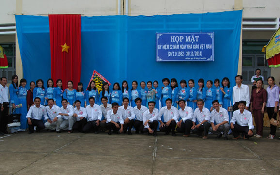Họp mặt kỷ niệm 32 năm ngày Nhà giáo Việt Nam (20/11/1982 – 20/11/2014)