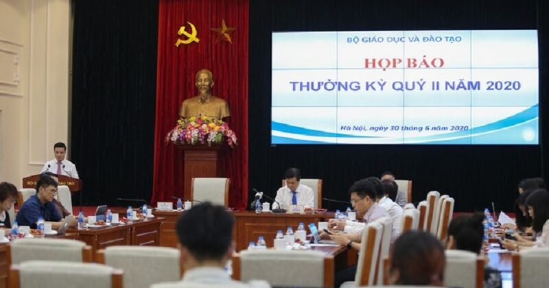 Học sinh THCS, THPT được giảm 2 tuần học trong năm học 2020-2021
