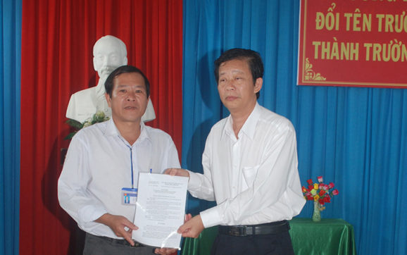 Lễ công bố quyết định đổi tên trường