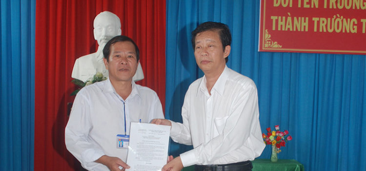 Lễ công bố quyết định đổi tên trường