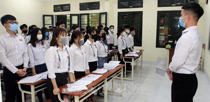 Bộ Y tế đề nghị học sinh, sinh viên, giáo viên và người lao động phải đeo khẩu trang