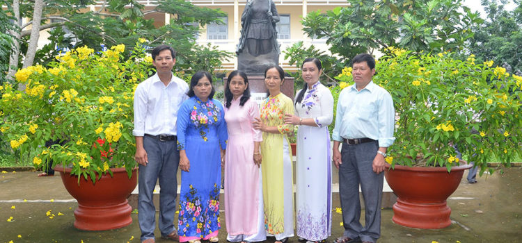 Tổ Ngữ văn